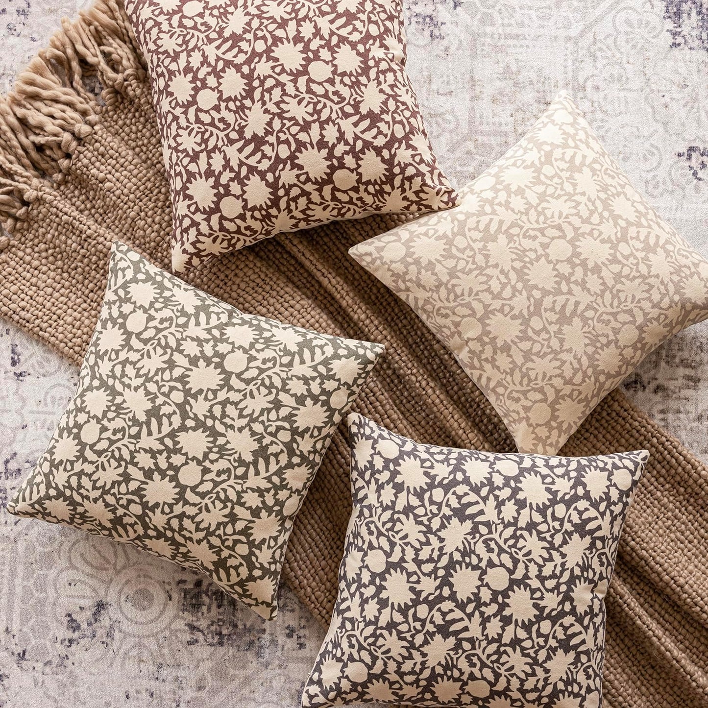 Foindtower Set of 2 Decorative Neutral Floral Throw Pillow Covers Accent Farmhouse Cushion Covers Boho Vintage Pillowcase for Couch Sofa Bedroom Living Room Home Decor Outdoor,24×24 Inch,Ivory Beige