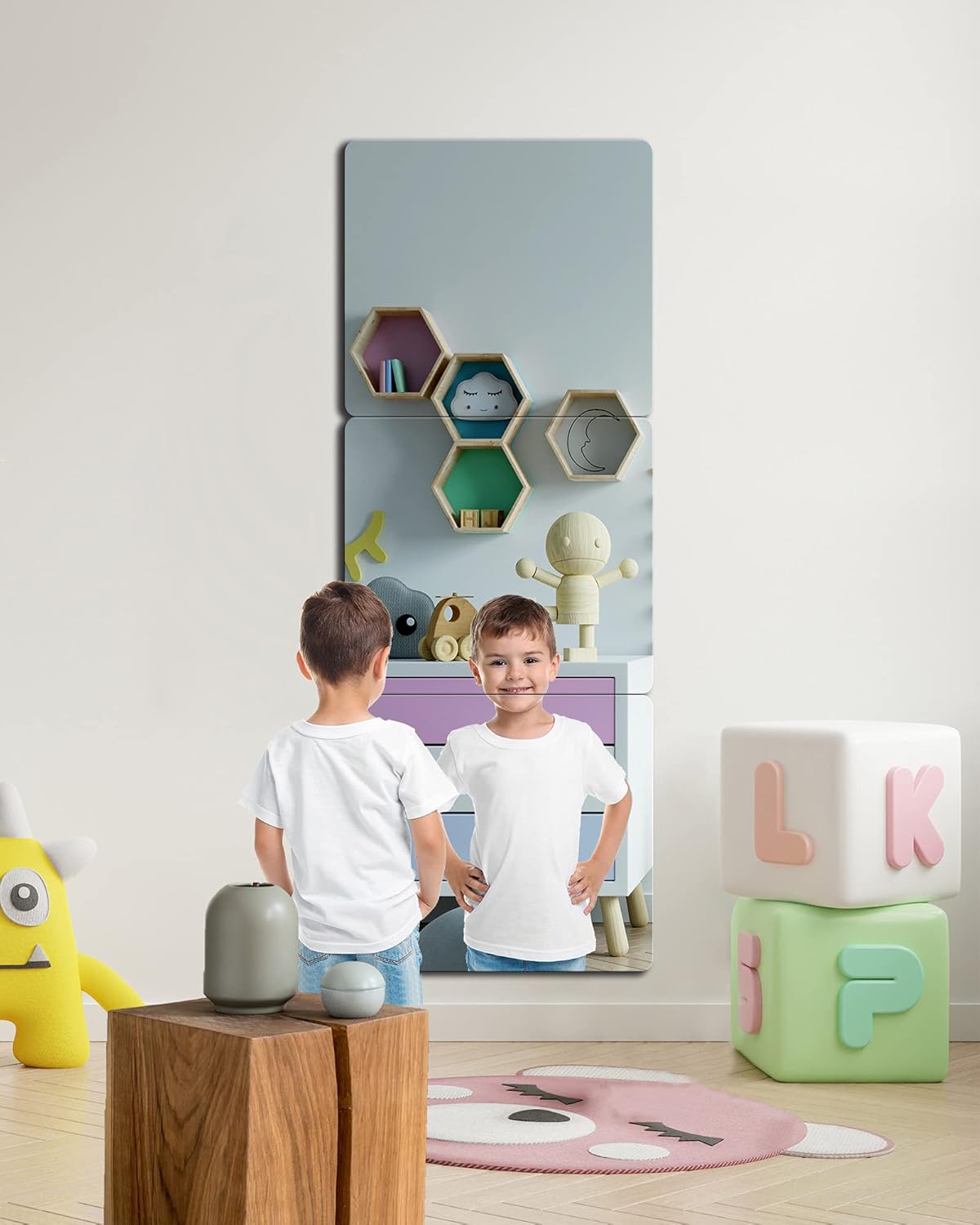 Unbreakable Plexiglass Acrylic Mirror for Kids, 1 PCS 8 x 8 inch, Shatterproof Safe Mirror for Wall, Used for Hand Makeup Mirrors, Hang Mirro, Bedroom Door Mirro, Shaving Mirrors, Workout Mirro