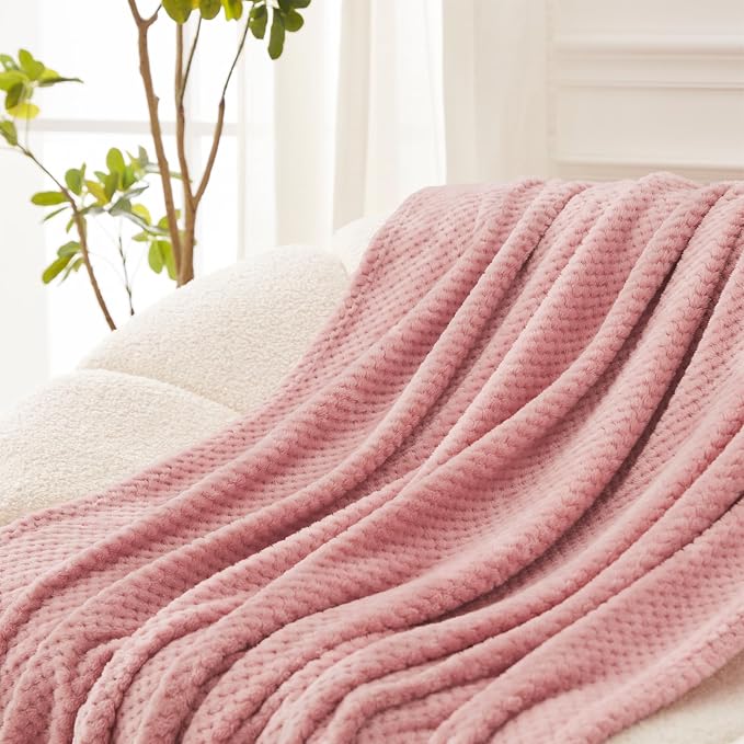 Exclusivo Mezcla Large Waffle Fleece Throw Blanket - Image 3