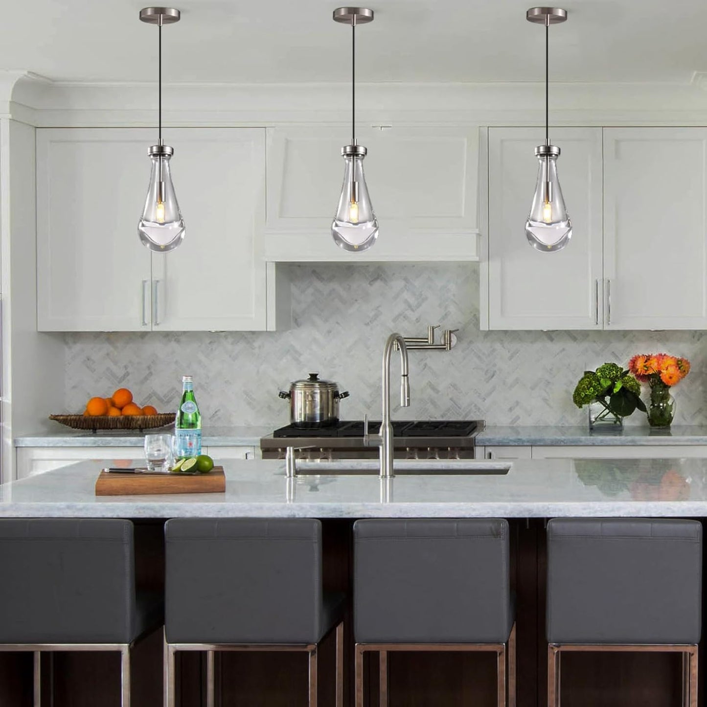 Modern Raindrop Pendant Lights, Kitchen Island Pendant Lights, Nickel Colored Brass Base Dining Room Light Fixture, and Interior Chandelier in The Living Room Hallway, Including The Bulb