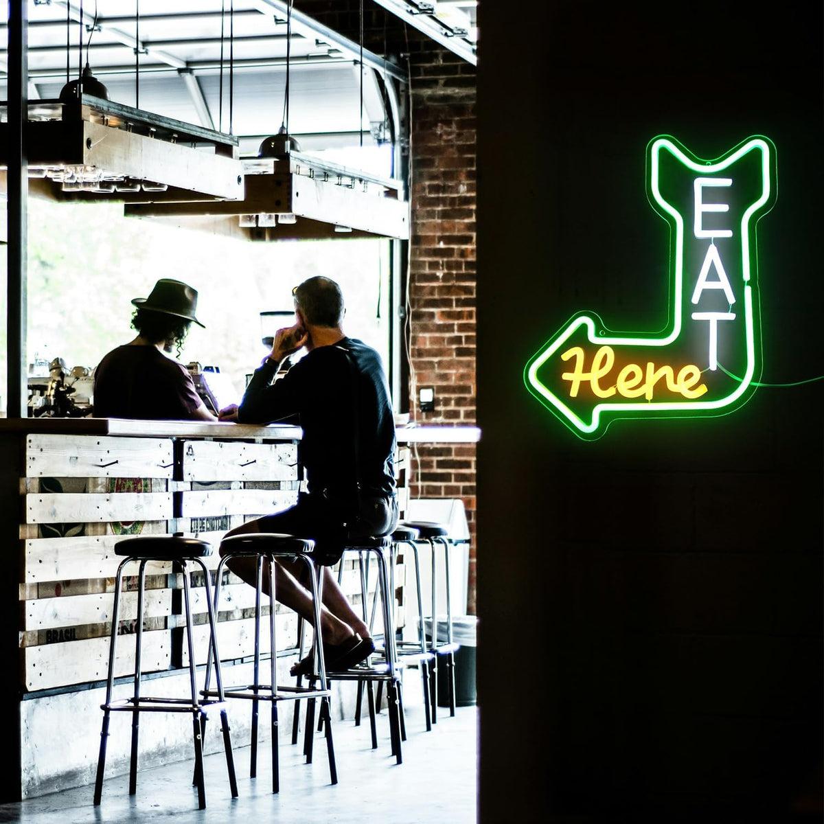 Eat Here Neon Sign Kitchen Neon Signs for Wall Decor with Arrow Guidance Green Orange White Eat Dimmable LED Sign Diner Neon Signs for Wall Bar Restaurant Kitchen Man Cave Decor