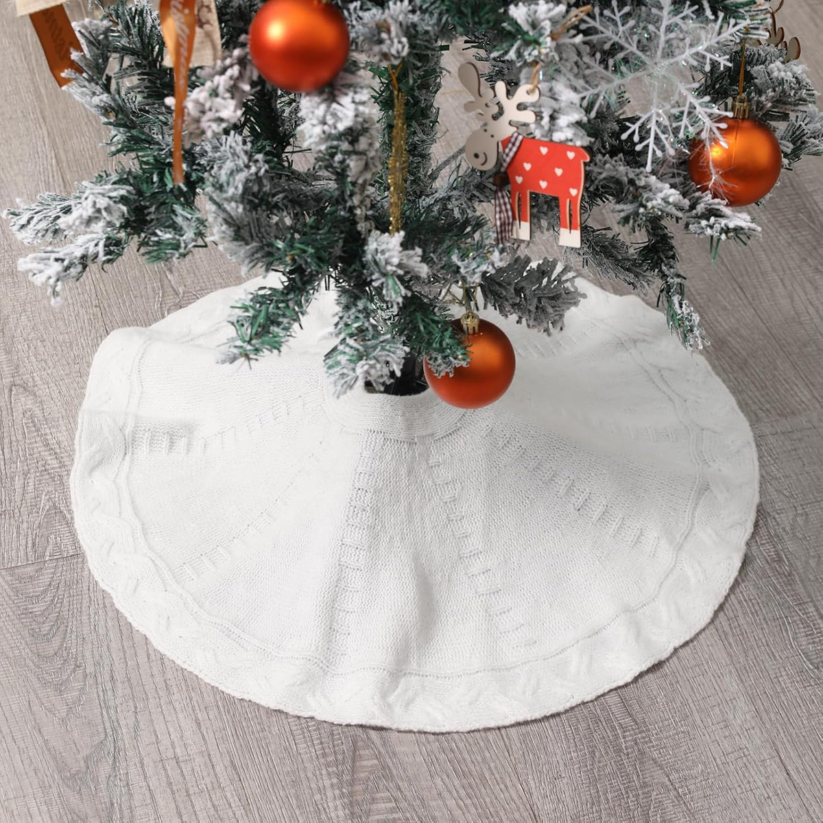 Mini White Tree Skirt,21 Inches Knitted Christmas Tree Skirt,Christmas Tree Decorations, Farmhouse Christmas Decor Xmas Holiday Home Party Decorations