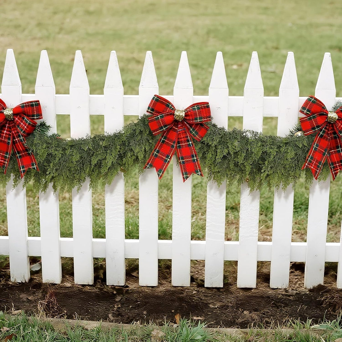 Real Touch Christmas Cedar Garland -5ft Artificial Garlands Faux Cedar Fake Pine Needles Garland for Fireplace,Table,Window,Stairs,Mante,Holiday Indoor Outdoor Xmas Decor(1PCS)