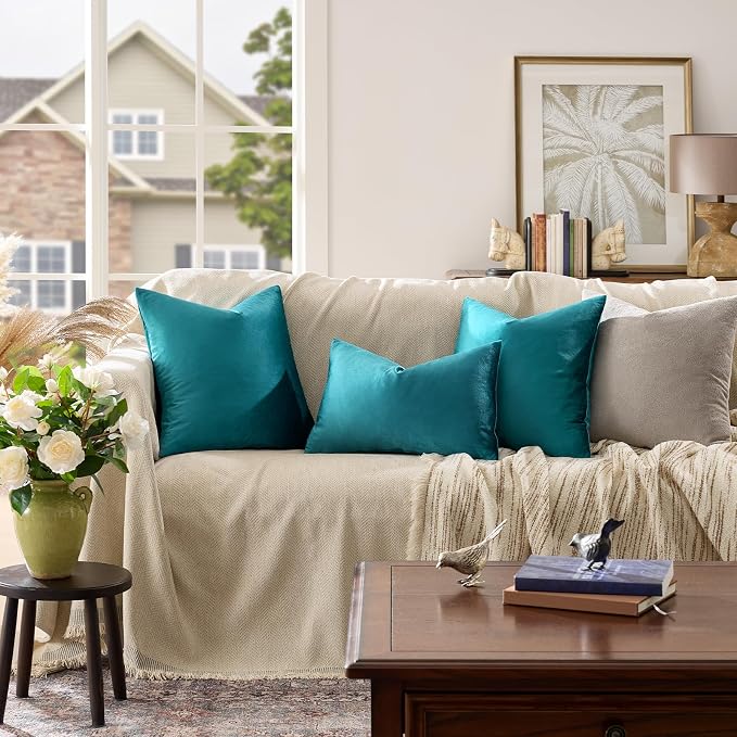 GIGIZAZA Teal Velvet Pillow Covers 22x22 Decorative Pillows Pack of 2 | Blue - Image 3