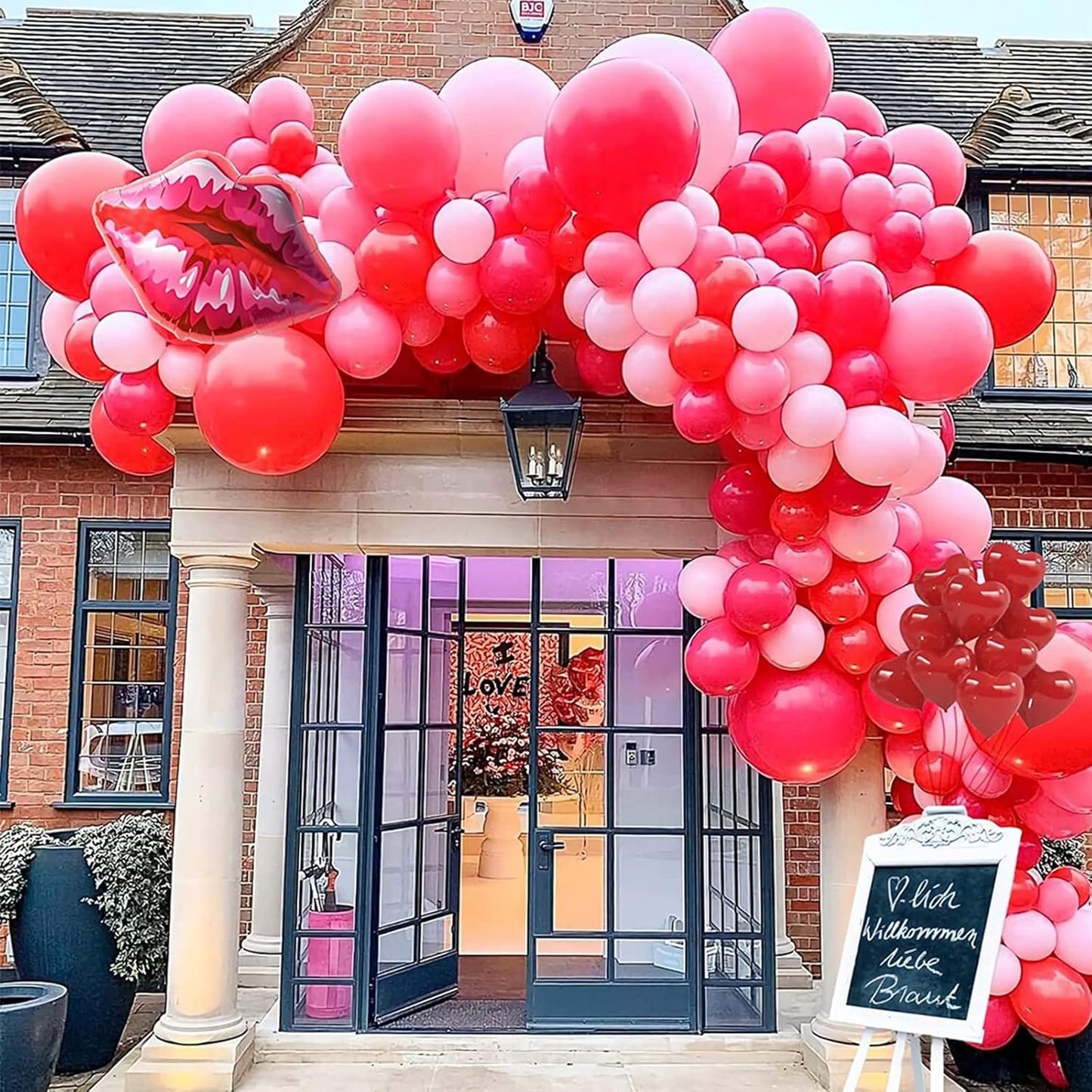 130pcs Red Balloons Different Sizes 18" 12" 10" 5" Party Latex Balloons for Valentine's Day Birthday Christmas Baby Shower Wedding Anniversary Party Decorations