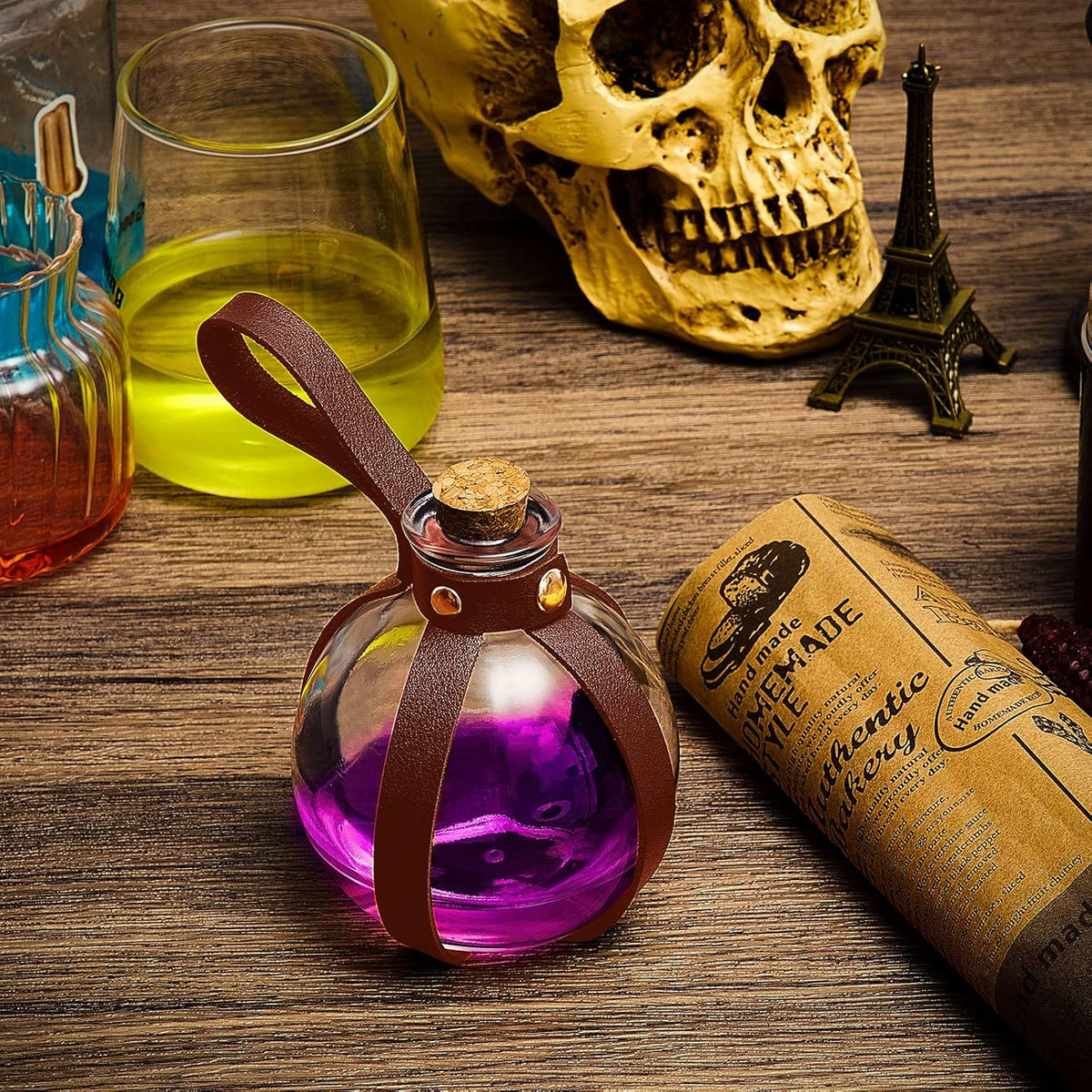 Patelai 6 Pcs Halloween Glass Potion Bottles with Belt Cork Renaissance Witch Costume Accessories Witch Props Potion Bottle for Halloween Party Decor Cosplay DIY Crafts Gift (Brown)