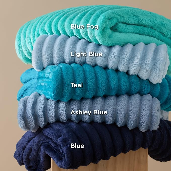 Bedsure Soft Navy Blue Throw Blanket - Image 9