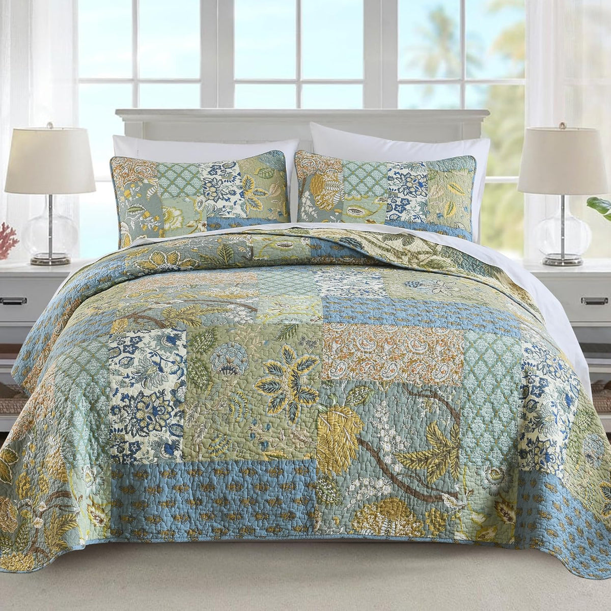 NEWLAKE Quilt Set Queen Size, 100% Cotton Patchwork Green Bohemian Quilt Sets, Reversible Bedspread Lightweight and Breathable for All Seasons, Soft Quilted Bedspread with 2 Pillow Shams