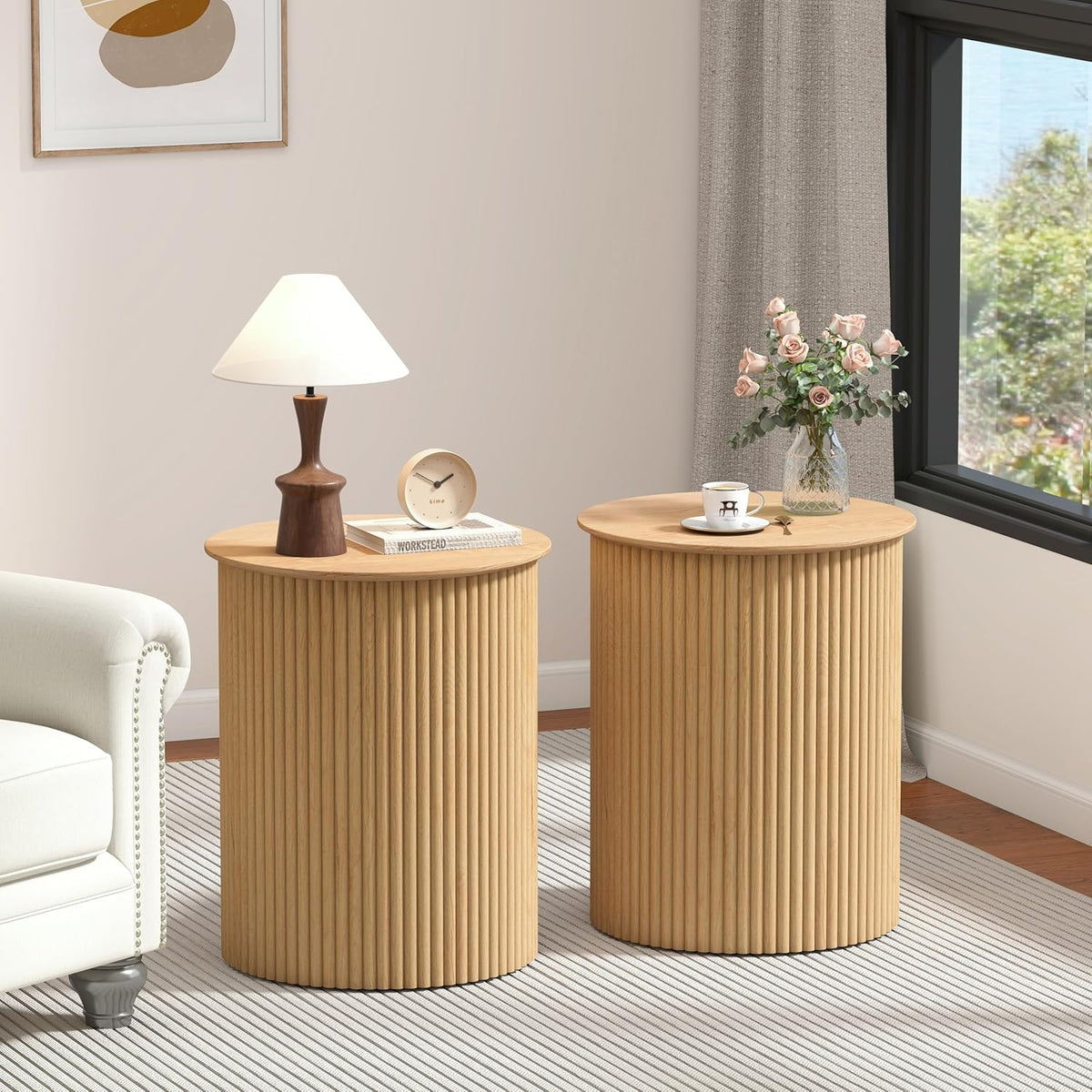 AVZEAR Fluted Round Side Table, Small End Table Modern Boho Nightstands, Circle Bedside Tables Bohemian Accent Table Wood Night Stand for Small Spaces, Living Room, Bedroom(Natural)
