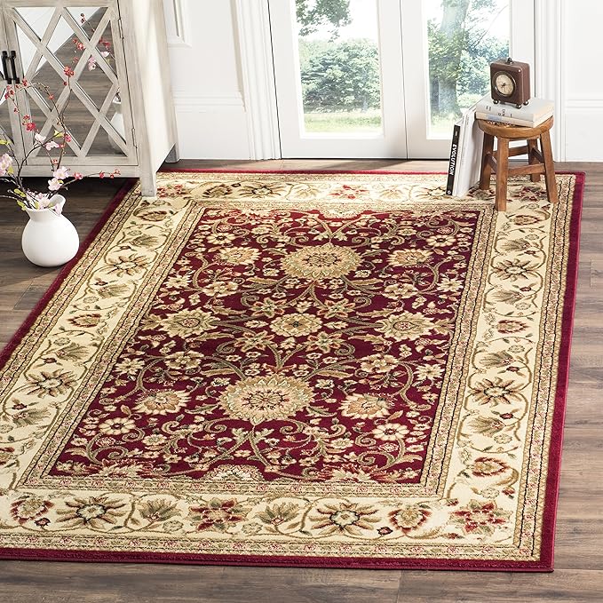 SAFAVIEH Lyndhurst Area Rug 6x8, Traditional Red & Ivory LNH212F by Unknown