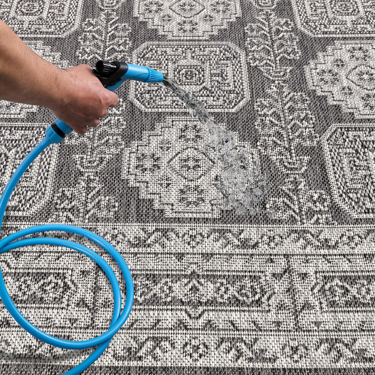 Keen Home Design Terrace Outdoor Runner Rug - 2x8 Washable Indoor/Outdoor Rug for Patio, Kitchen, Balcony, Beach, Garden, Deck and Porch, Size: 2'2"x7'7"