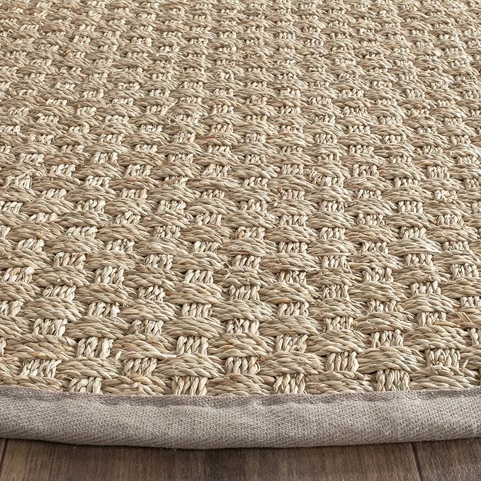 SAFAVIEH Area Rug 6' Round - Image 4